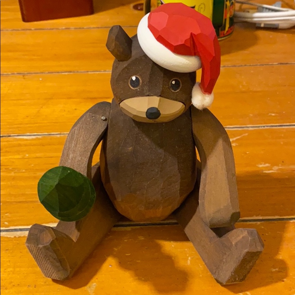 Wooden bear Park Handcarved Collectible QVC